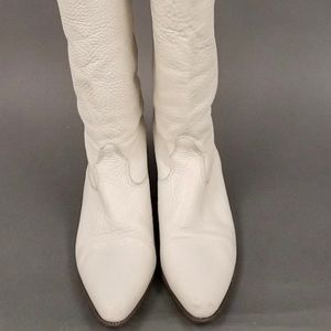 Naturalized White Cowboy Boots sz 7
